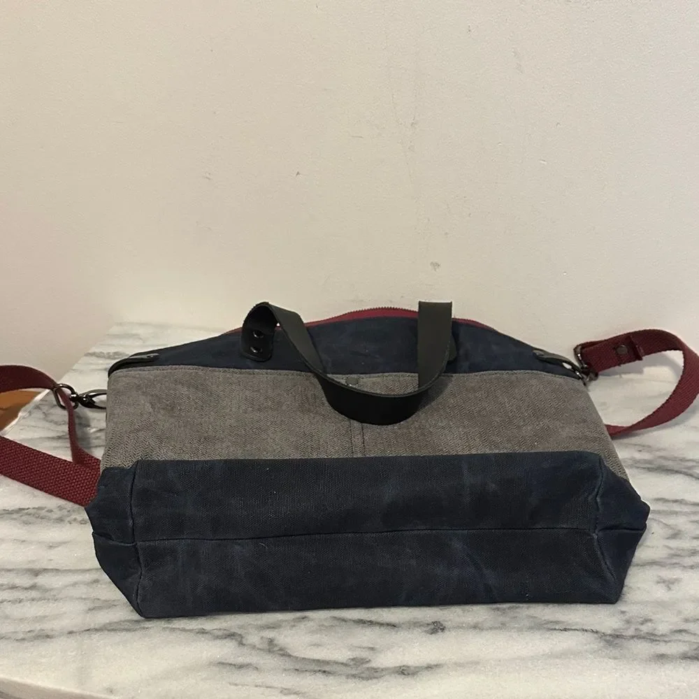 Cat Craine Tote crossbody waxed canvas leather handles zip top